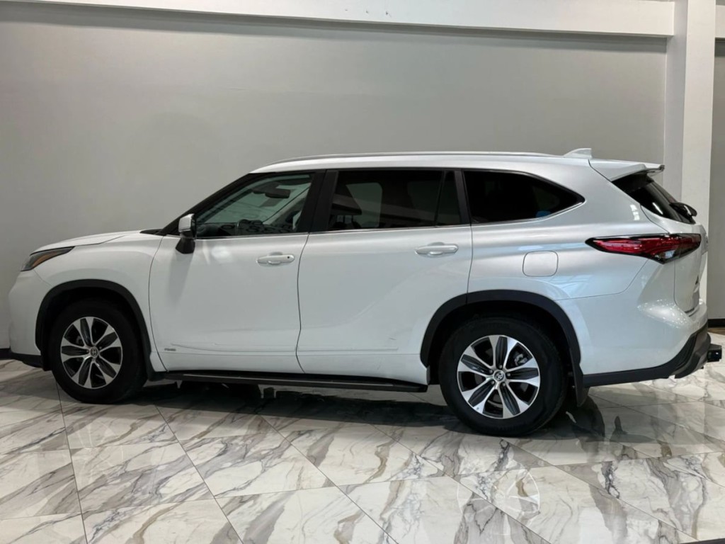 2023 Toyota Highlander Image 9