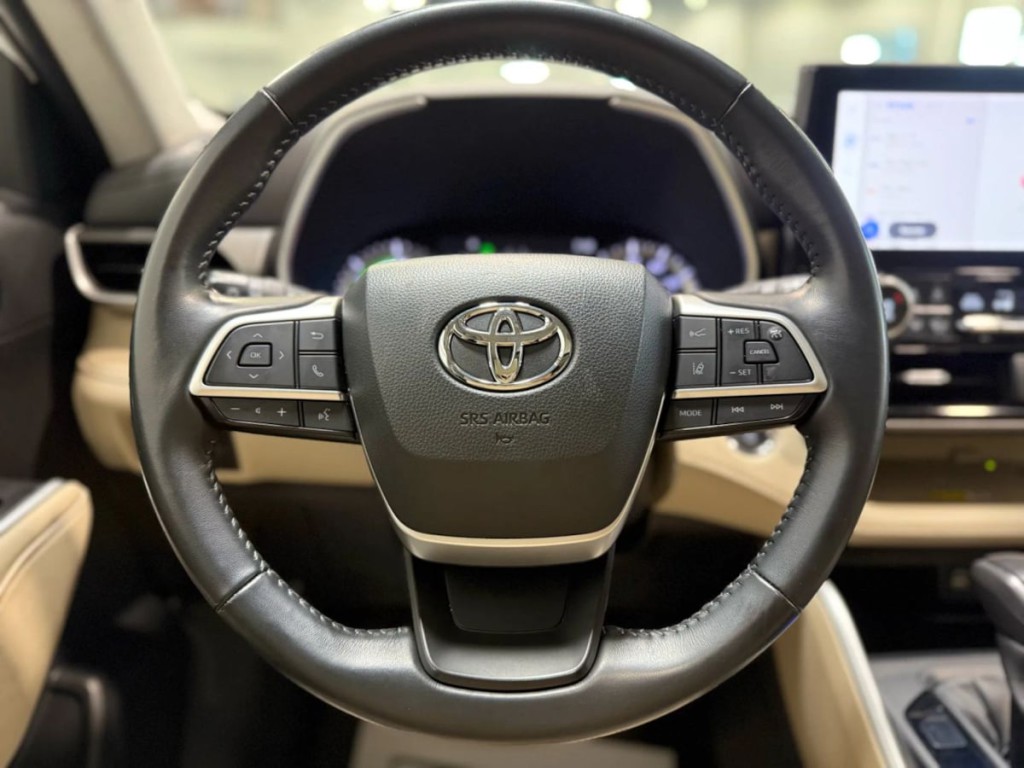 2023 Toyota Highlander Image 14
