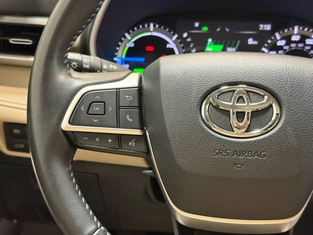 2023 Toyota Highlander Image 16