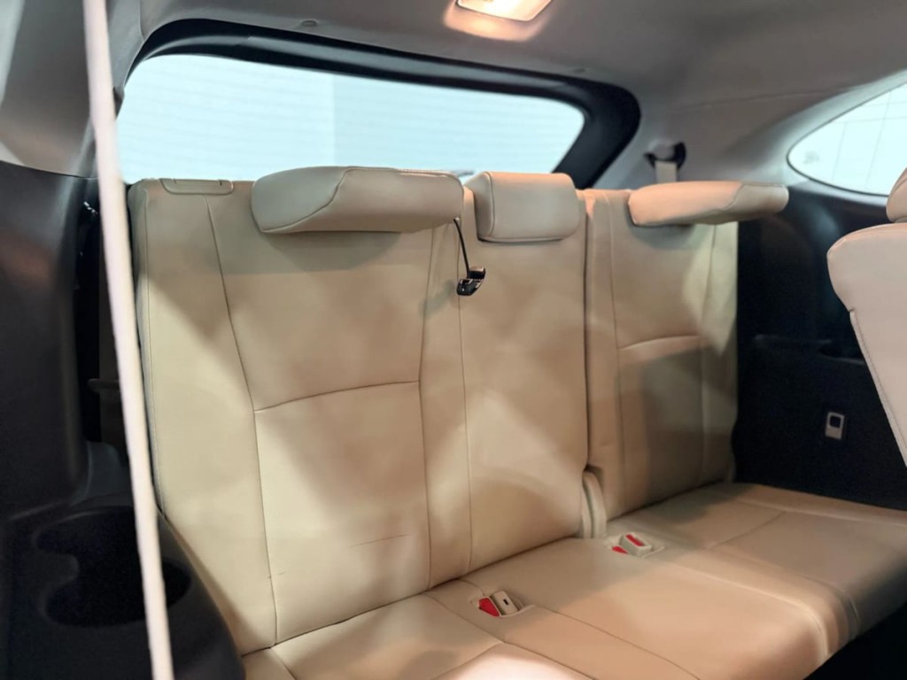 2023 Toyota Highlander Image 40