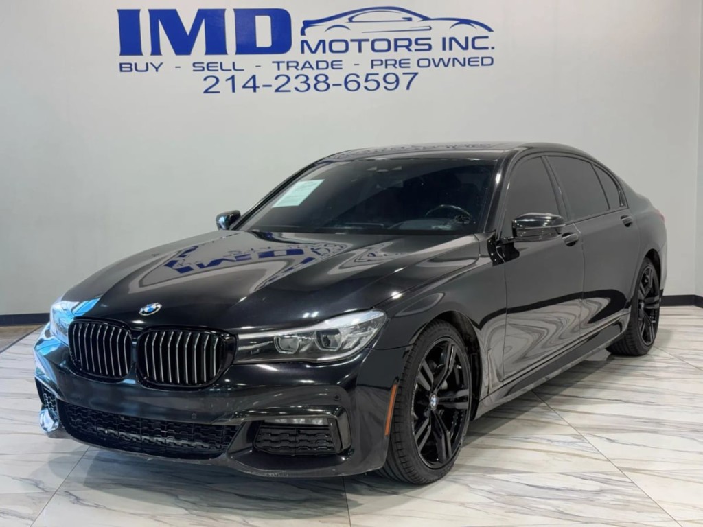 2018 BMW 7 Series Image 1