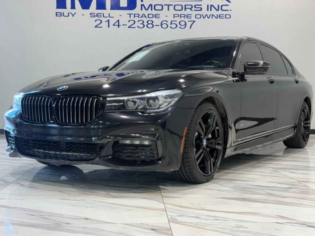 2018 BMW 7 Series Image 2
