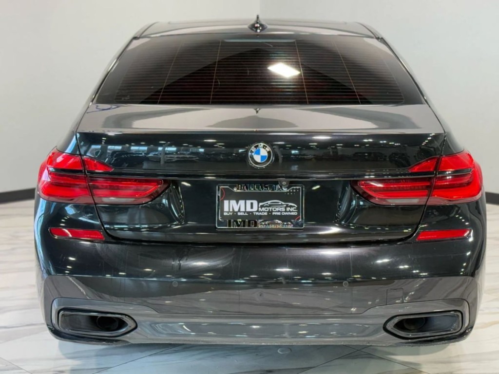 2018 BMW 7 Series Image 7