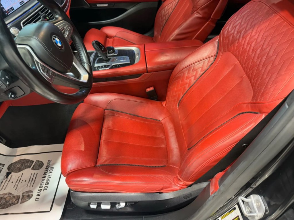 2018 BMW 7 Series Image 20