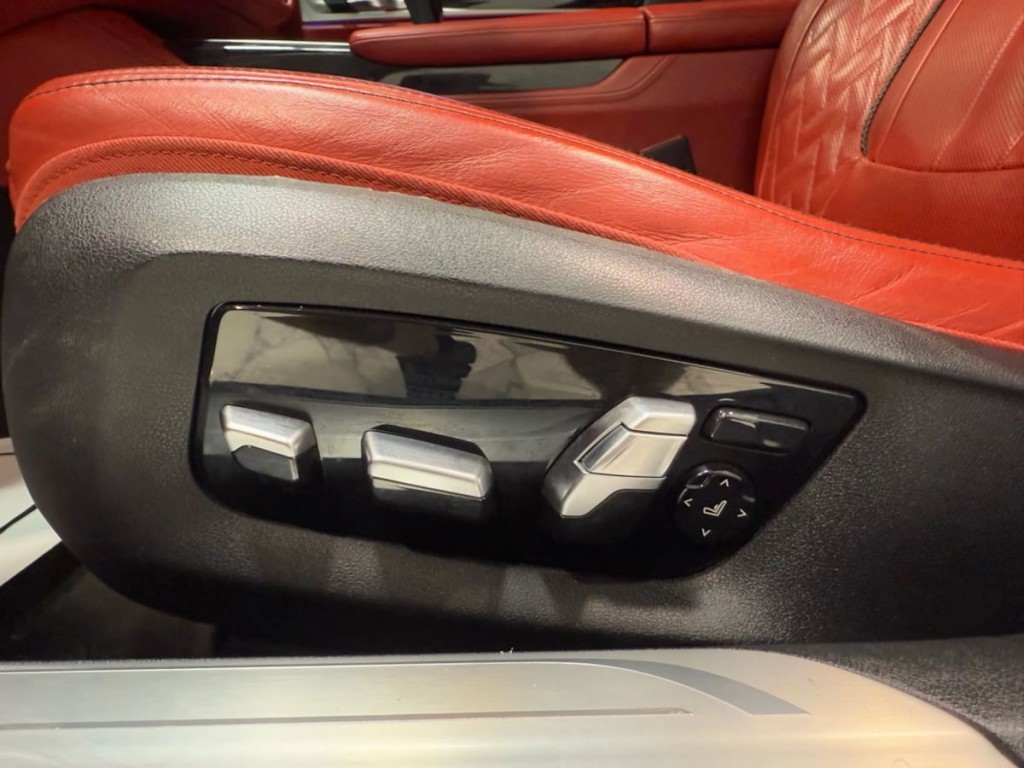2018 BMW 7 Series Image 21