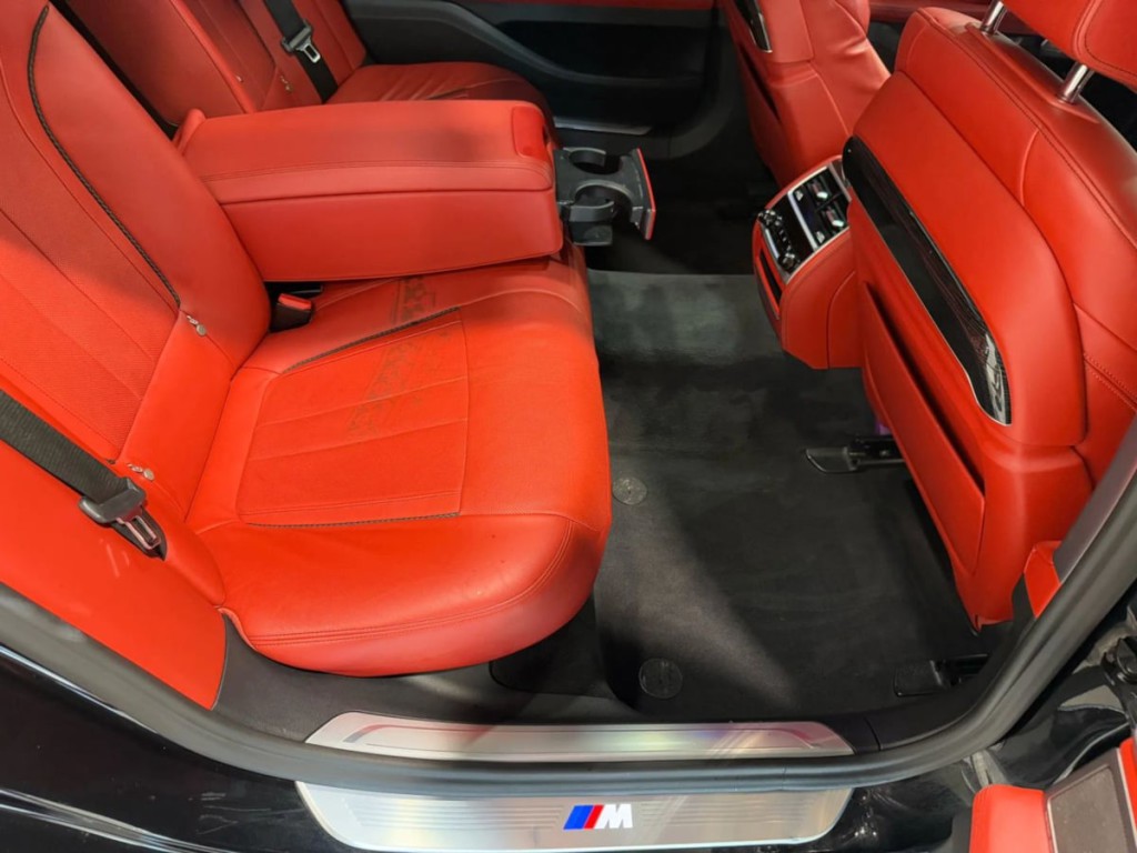 2018 BMW 7 Series Image 31