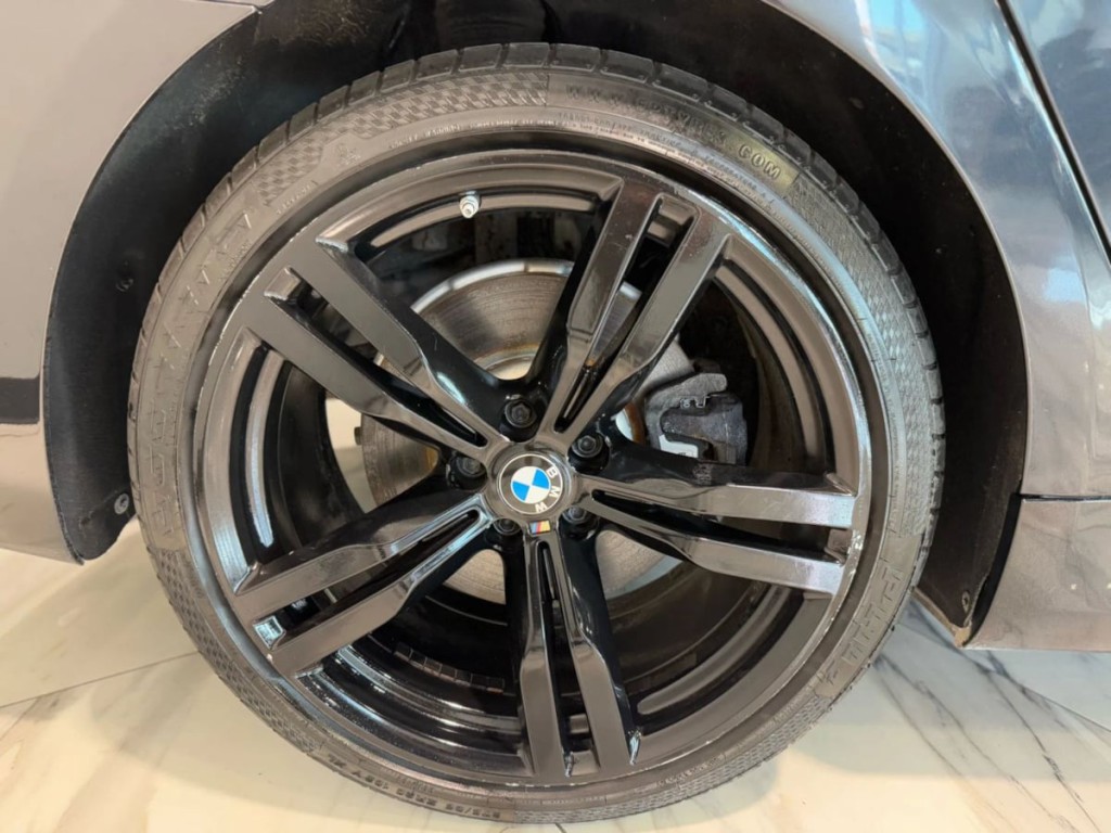 2018 BMW 7 Series Image 37