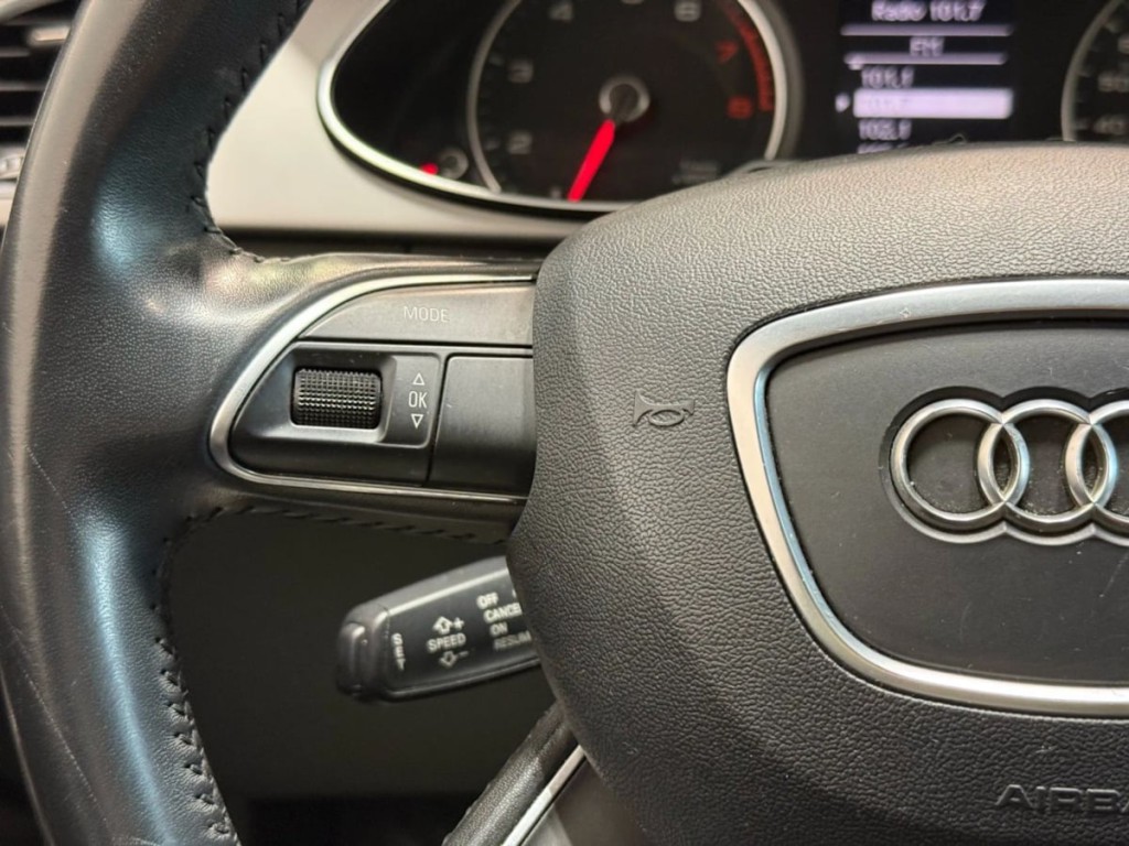 2015 Audi A4 Image 15