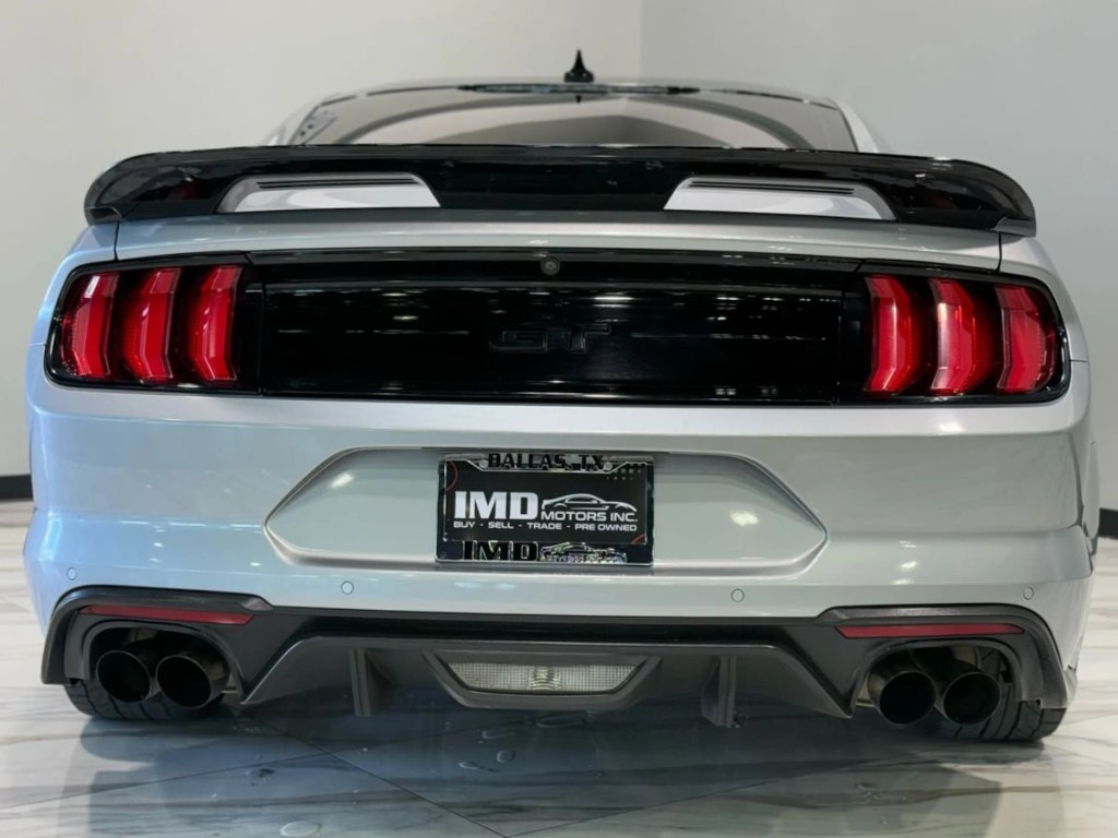 2020 Ford Mustang Image 8