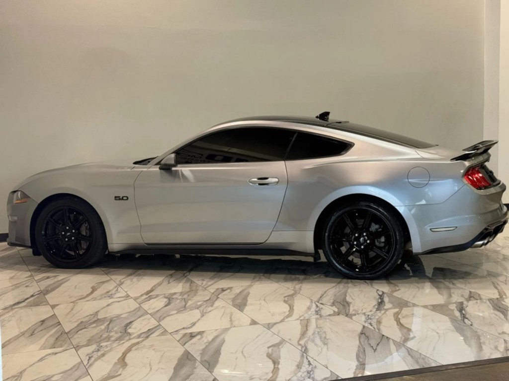 2020 Ford Mustang Image 10