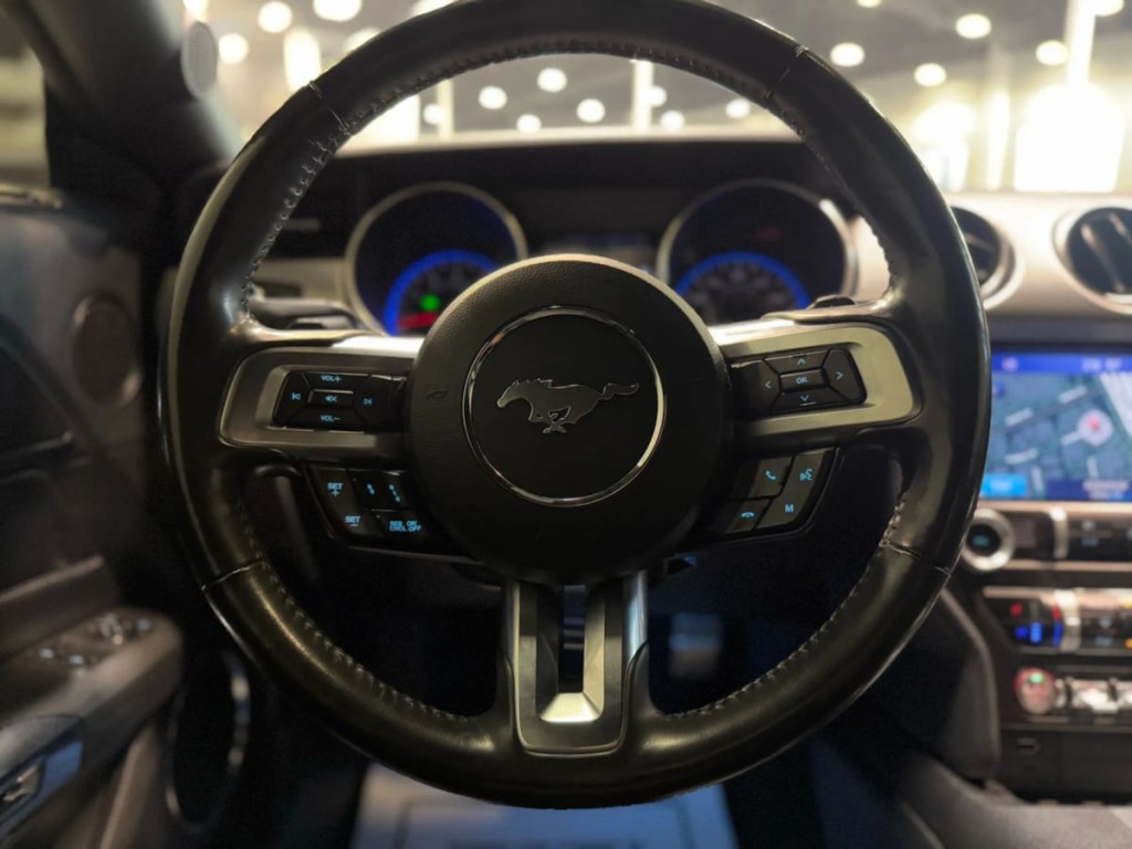 2020 Ford Mustang Image 17