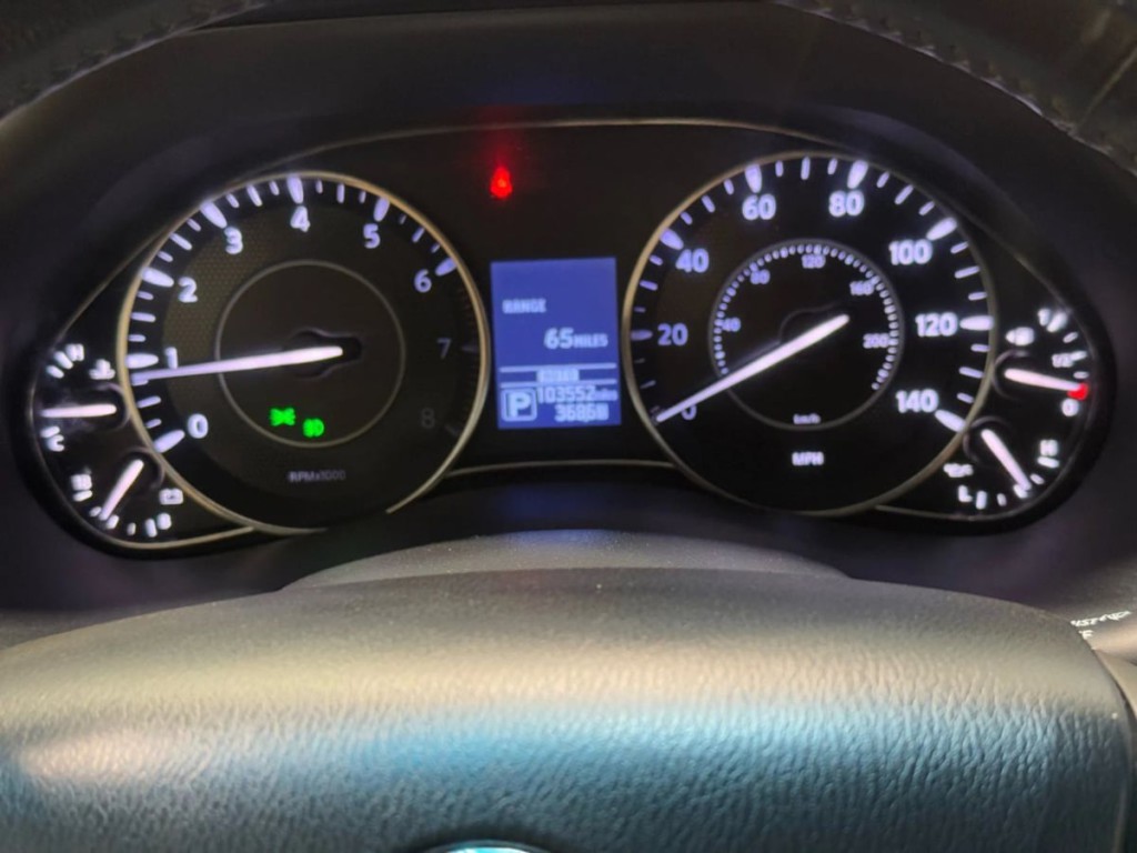 2017 Nissan Armada Image 20