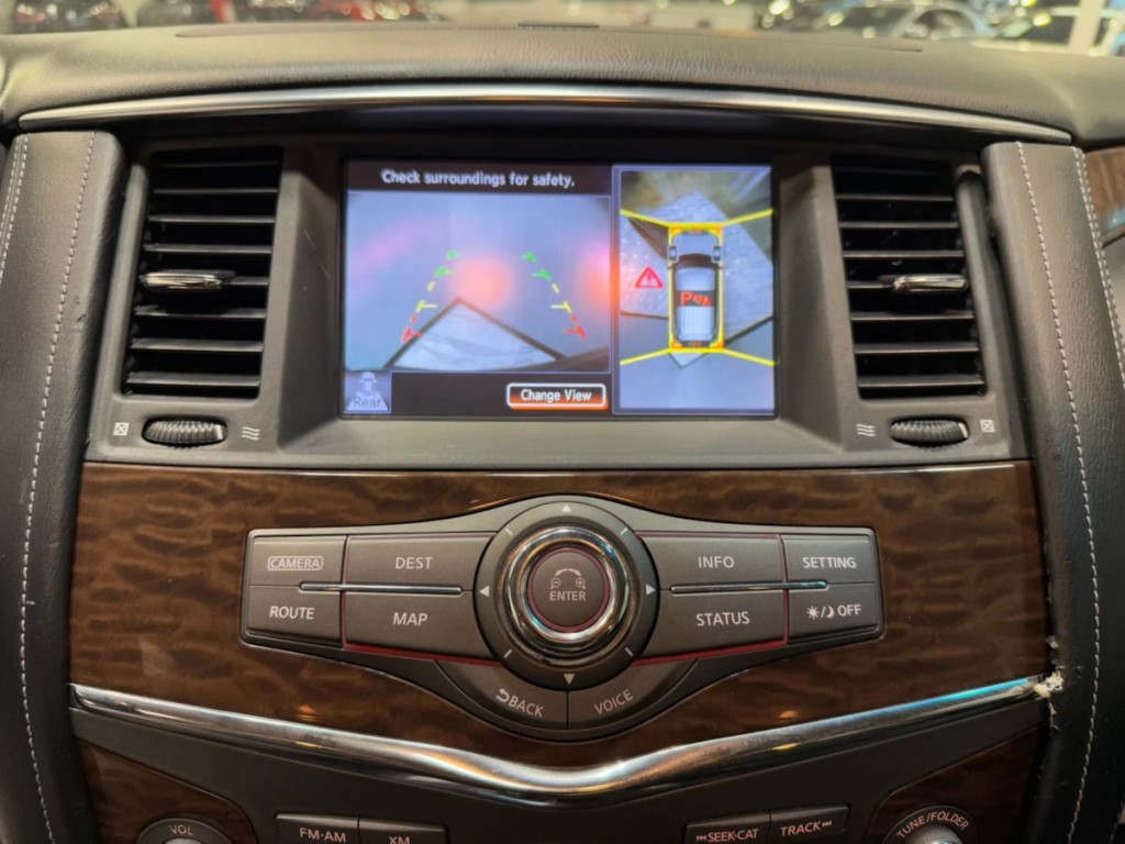 2017 Nissan Armada Image 22