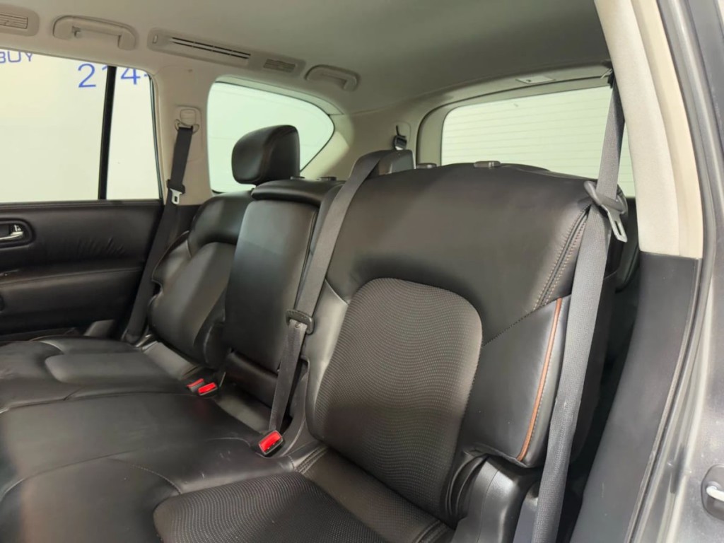 2017 Nissan Armada Image 27