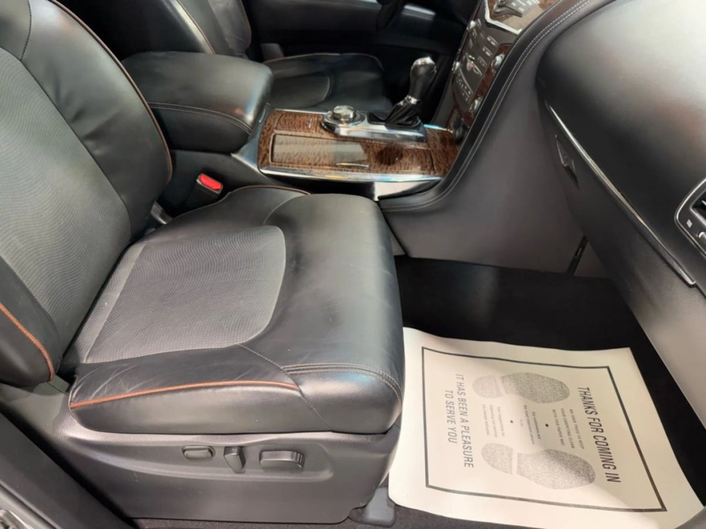2017 Nissan Armada Image 35