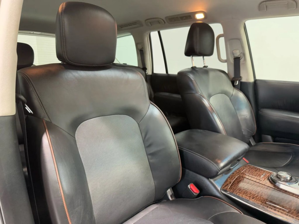 2017 Nissan Armada Image 36
