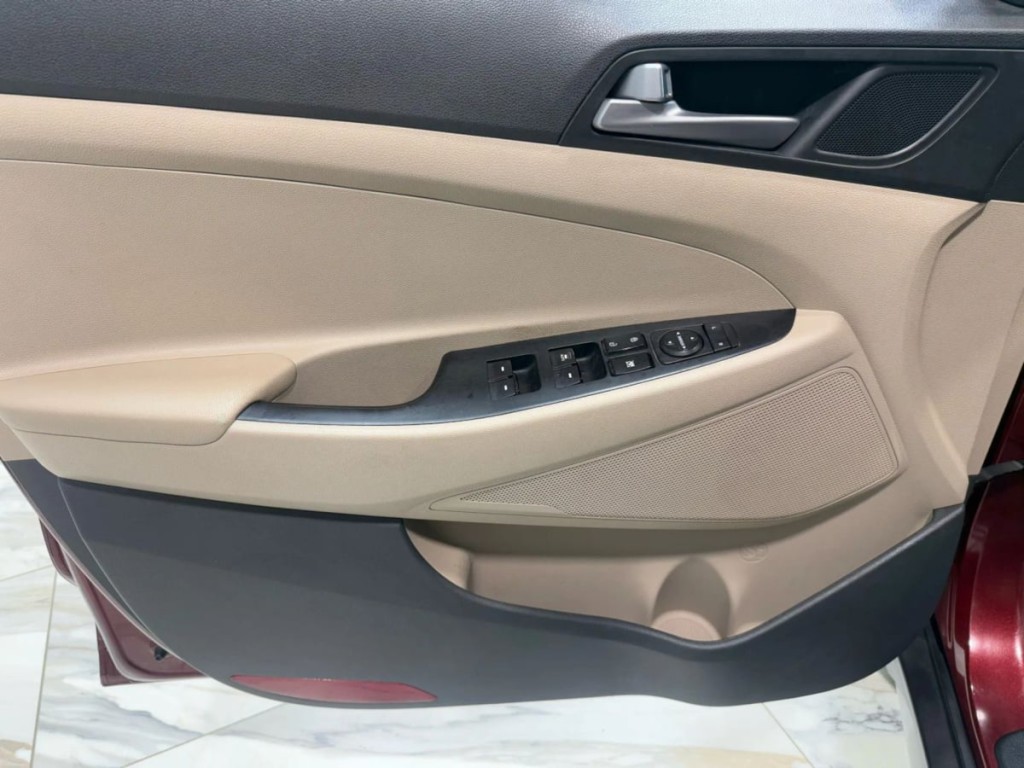2017 Hyundai Tucson Image 10