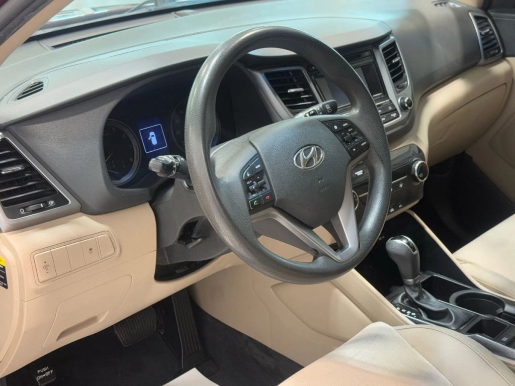 2017 Hyundai Tucson Image 12