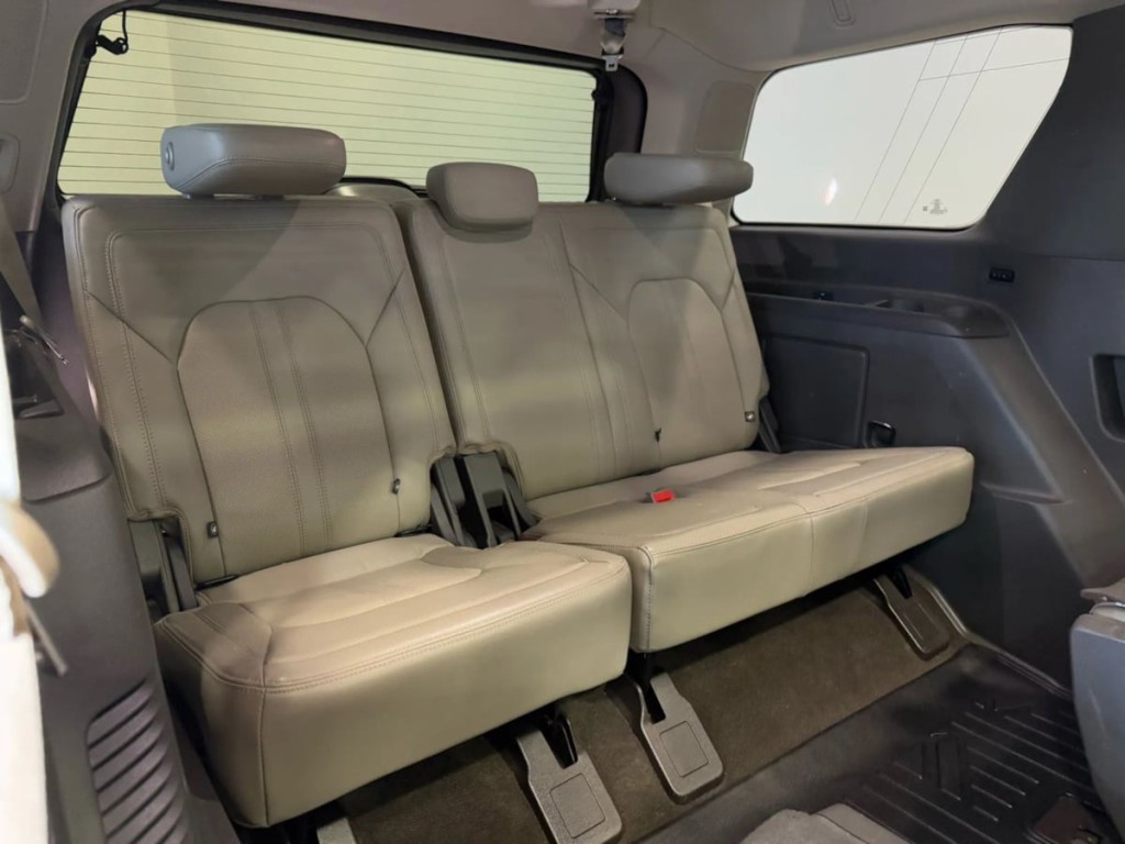 2019 Ford Expedition Image 38