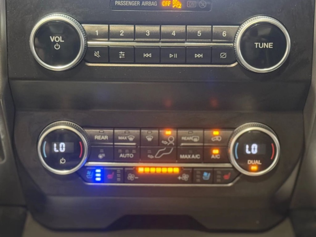 2021 Ford Expedition Image 17