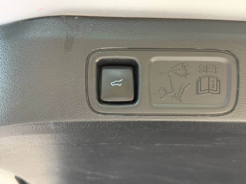2021 Ford Expedition Image 44