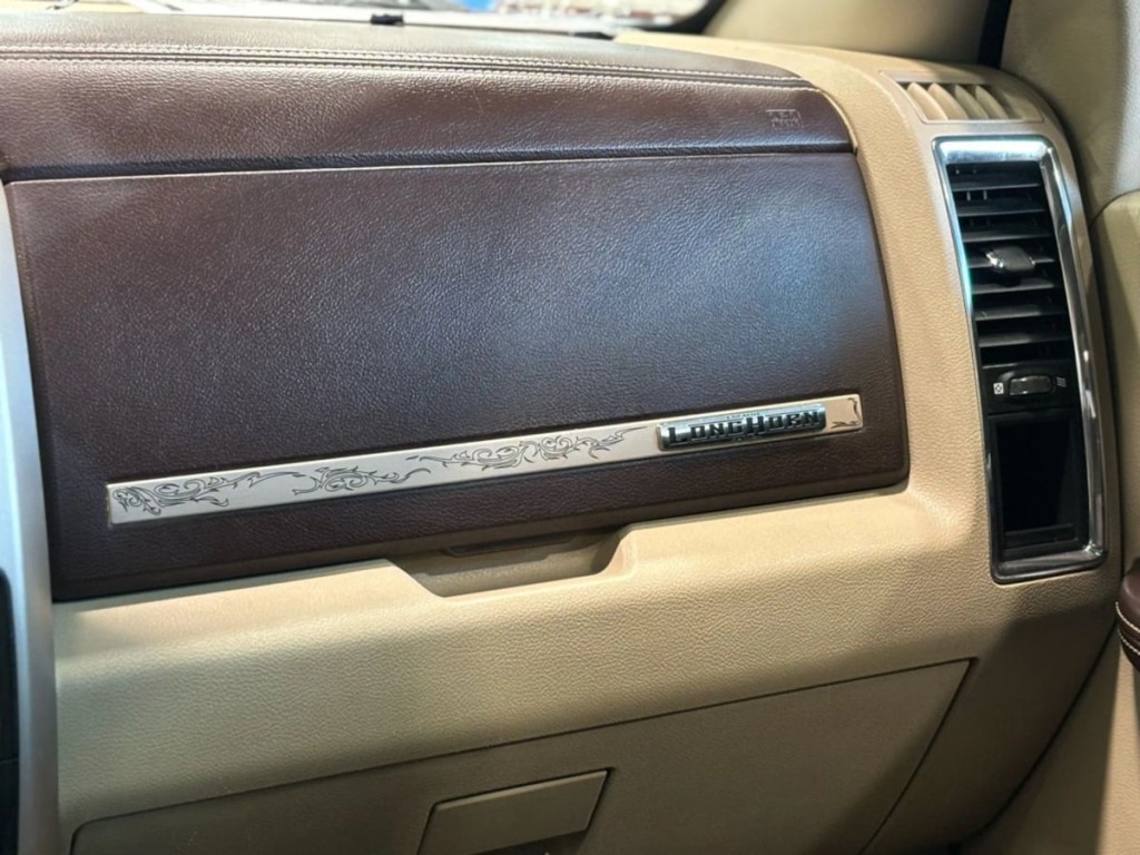 2014 RAM 1500 Image 21