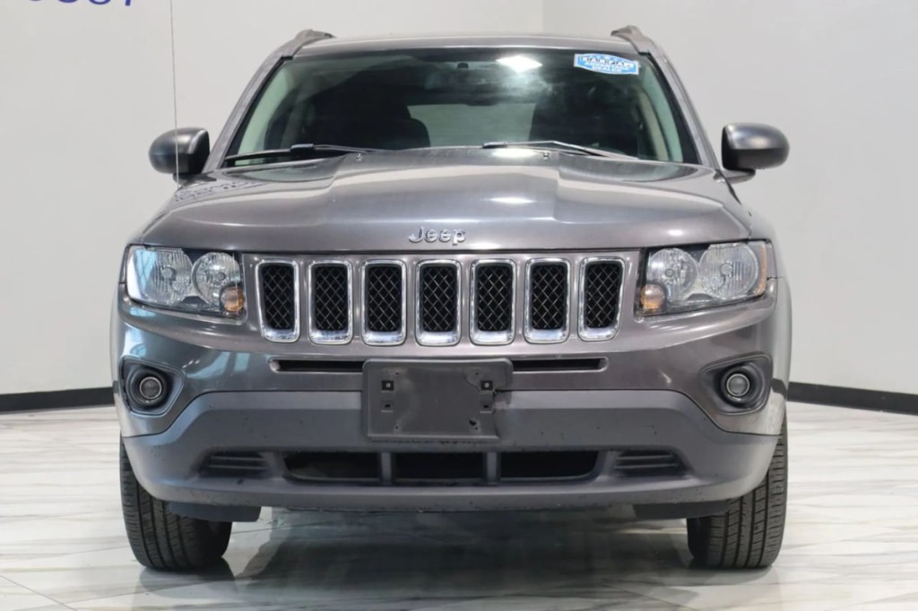 2016 Jeep Compass Image 3