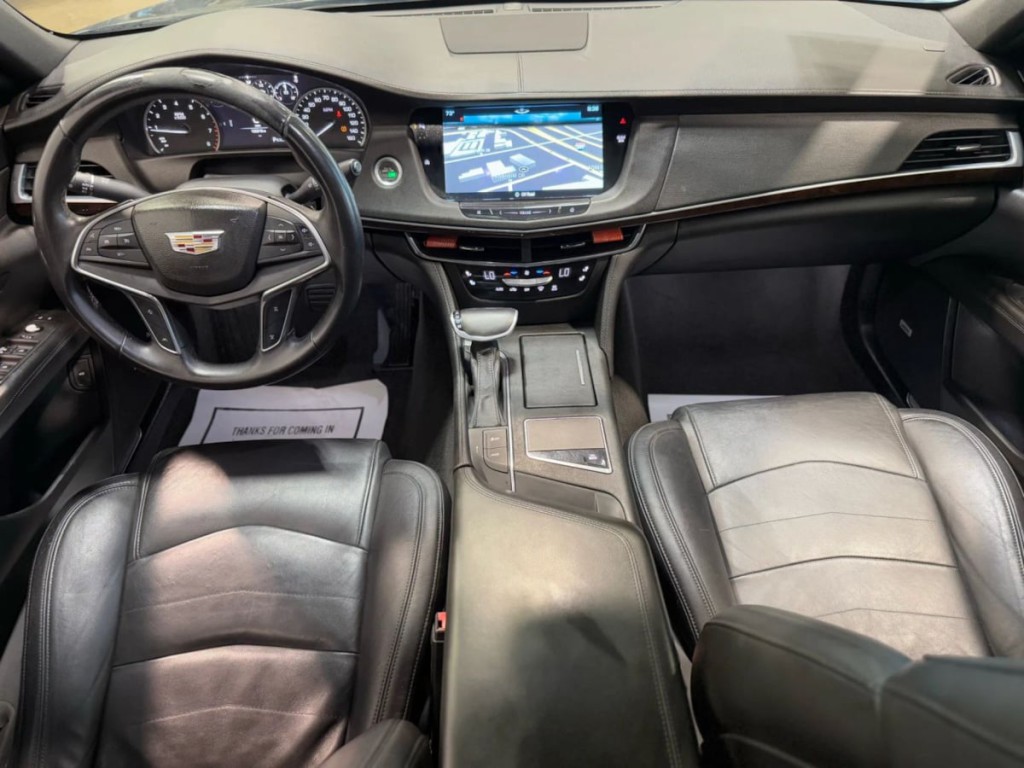2017 Cadillac CT6 Image 14