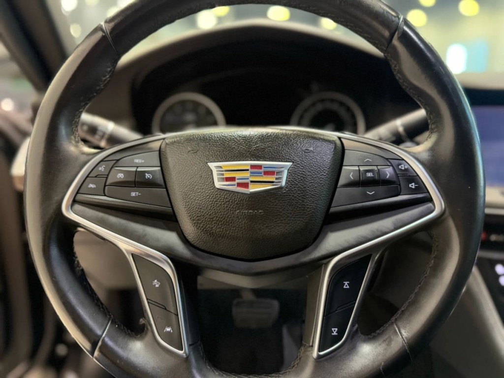 2017 Cadillac CT6 Image 15