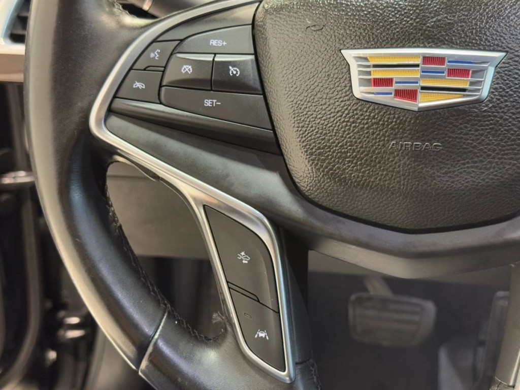 2017 Cadillac CT6 Image 16