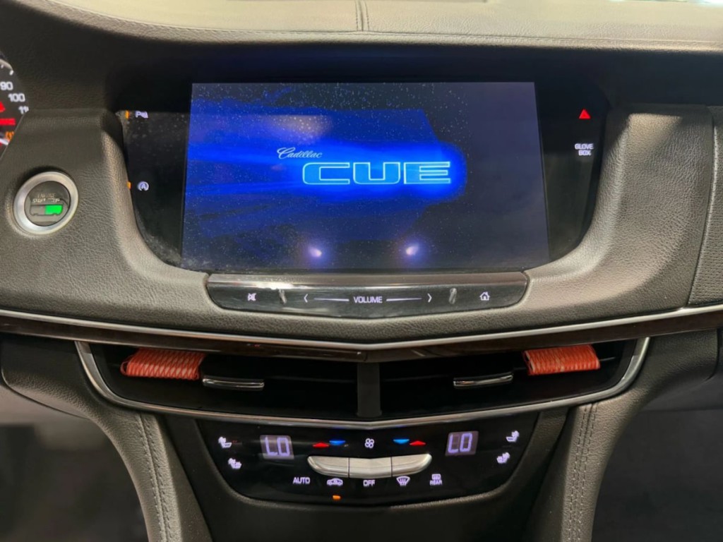 2017 Cadillac CT6 Image 18