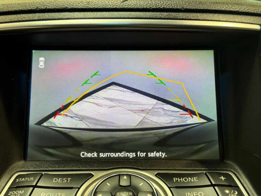 2012 INFINITI G37 Image 19