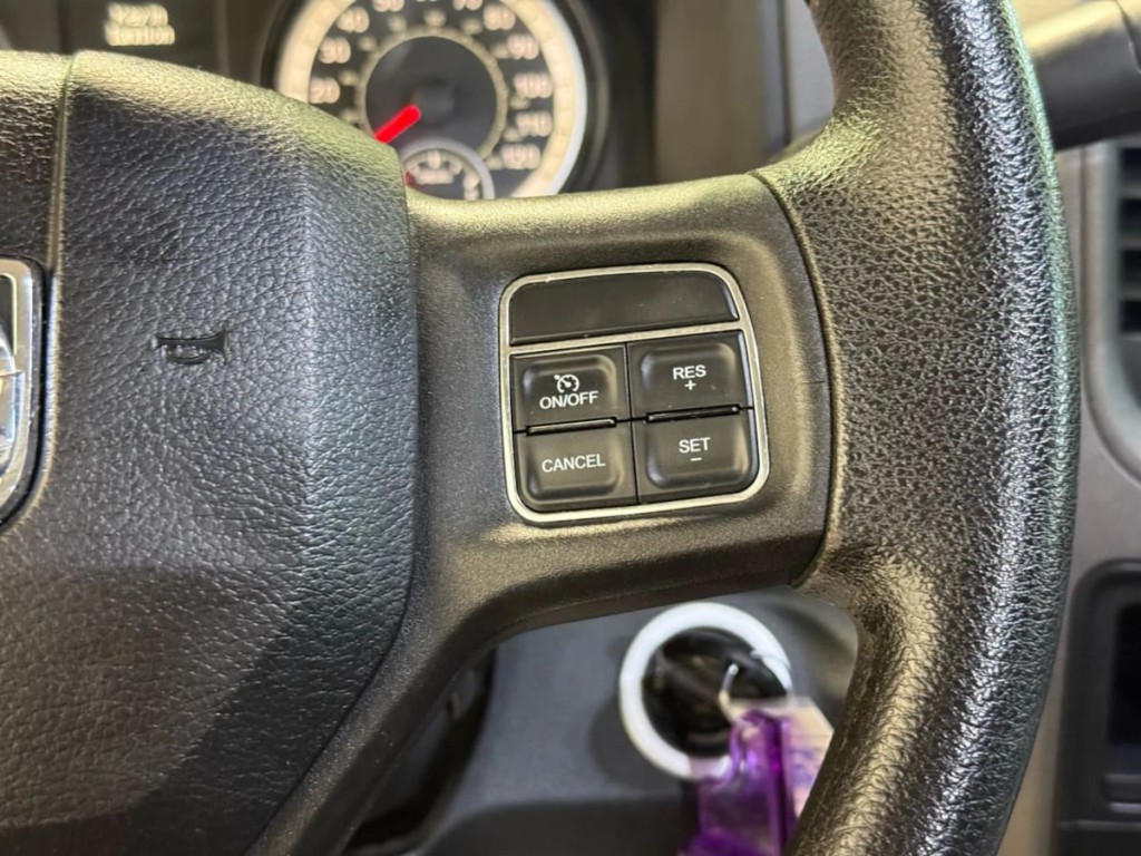 2016 RAM 3500 Image 15