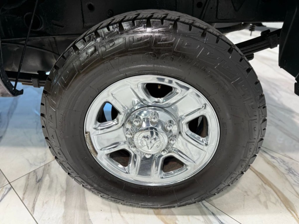 2016 RAM 3500 Image 25