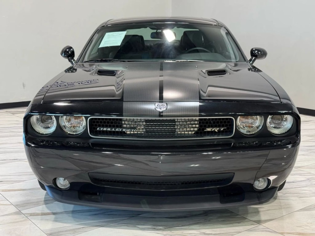 2008 Dodge Challenger Image 3