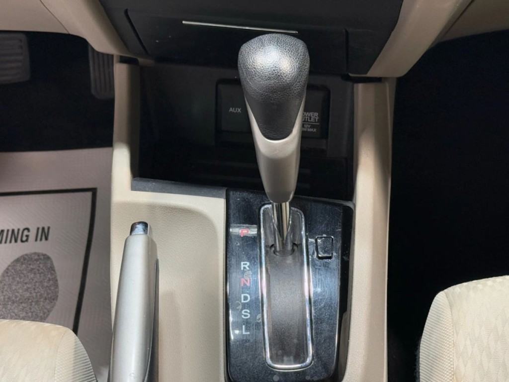 2014 Honda Civic Image 18