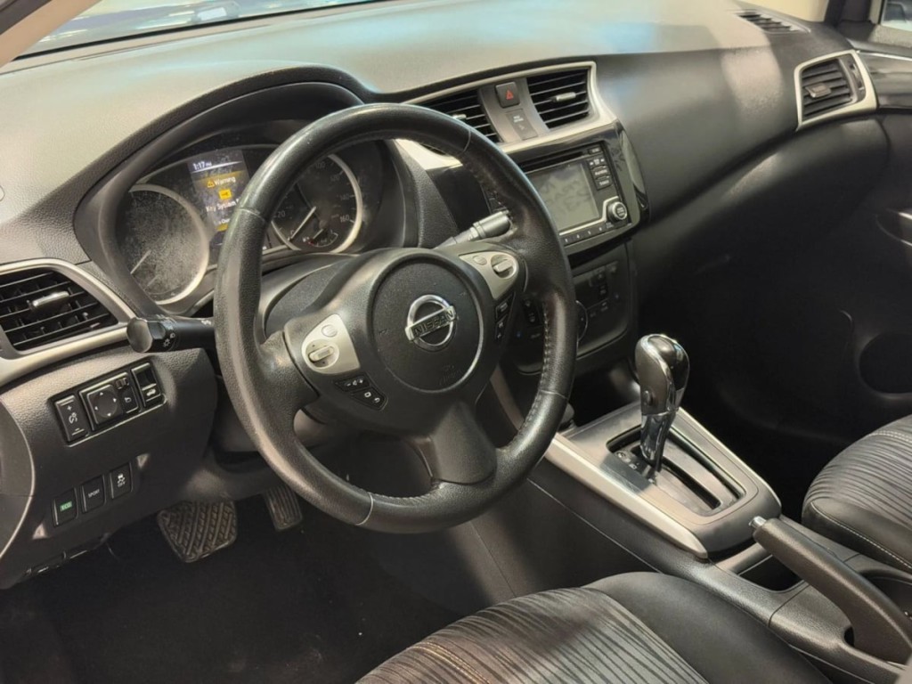 2018 Nissan Sentra Image 12
