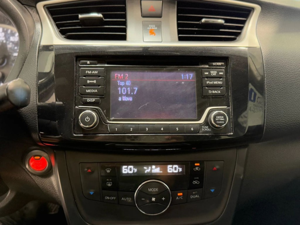 2018 Nissan Sentra Image 17