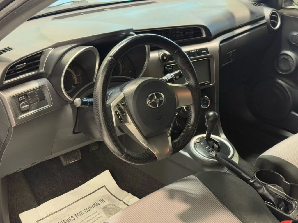2016 Scion tC Image 12