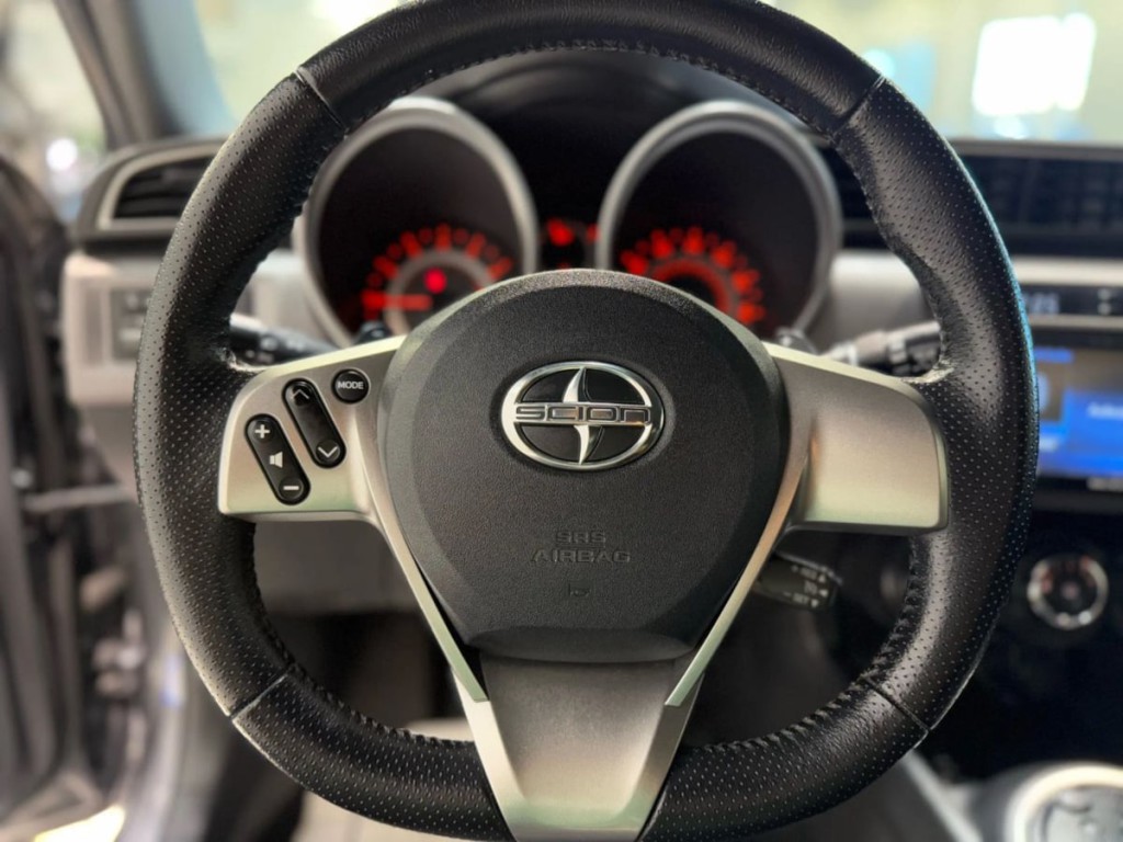 2016 Scion tC Image 13