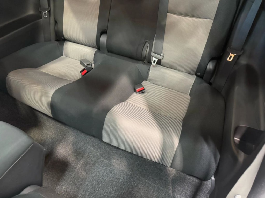 2016 Scion tC Image 21