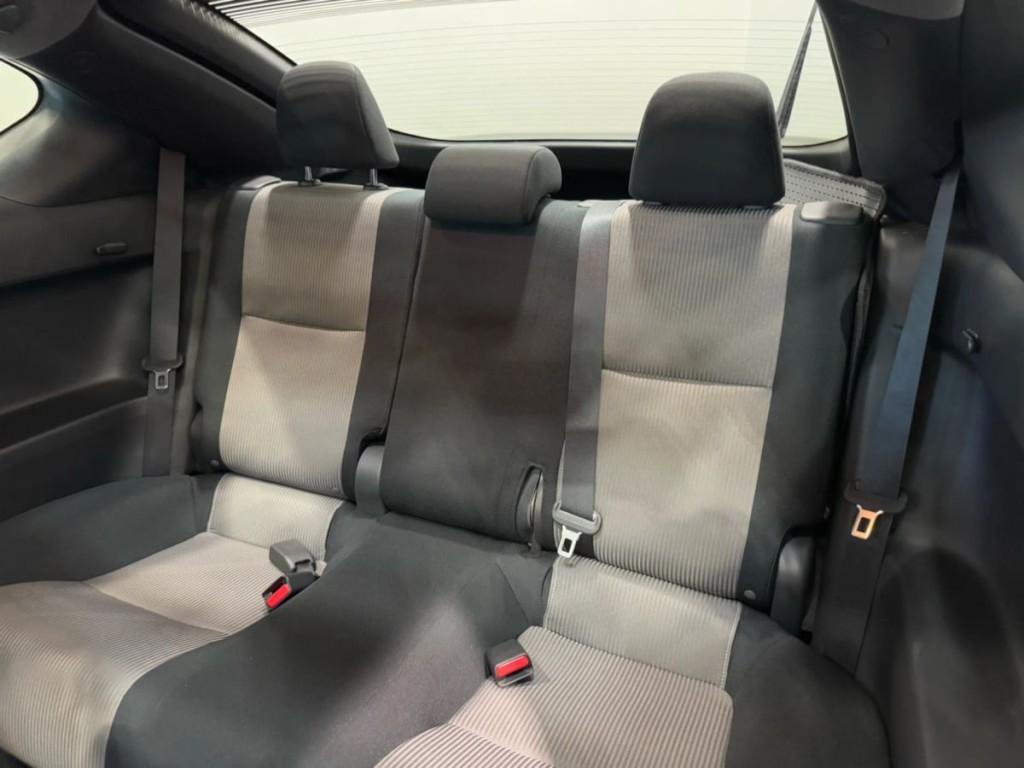 2016 Scion tC Image 22