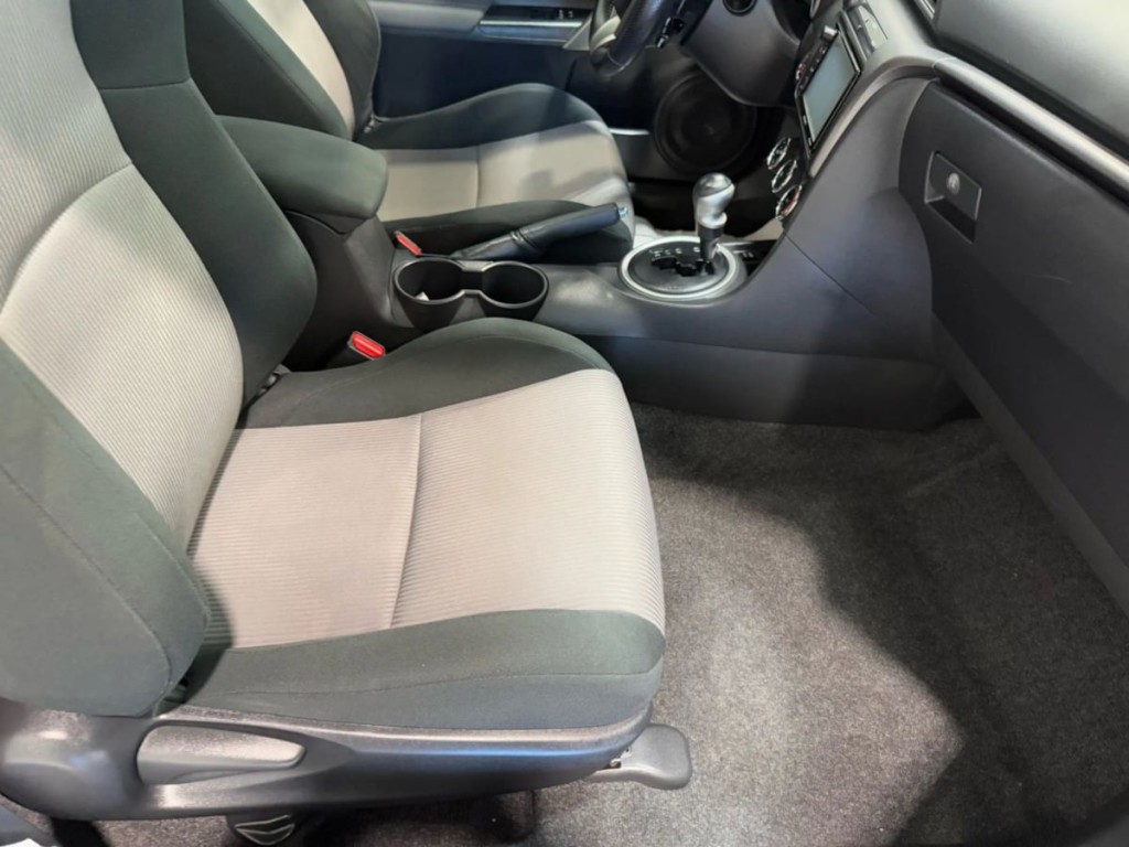 2016 Scion tC Image 24