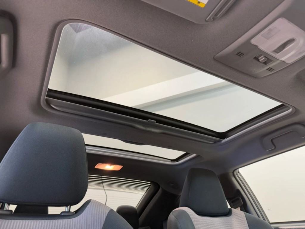 2016 Scion tC Image 26