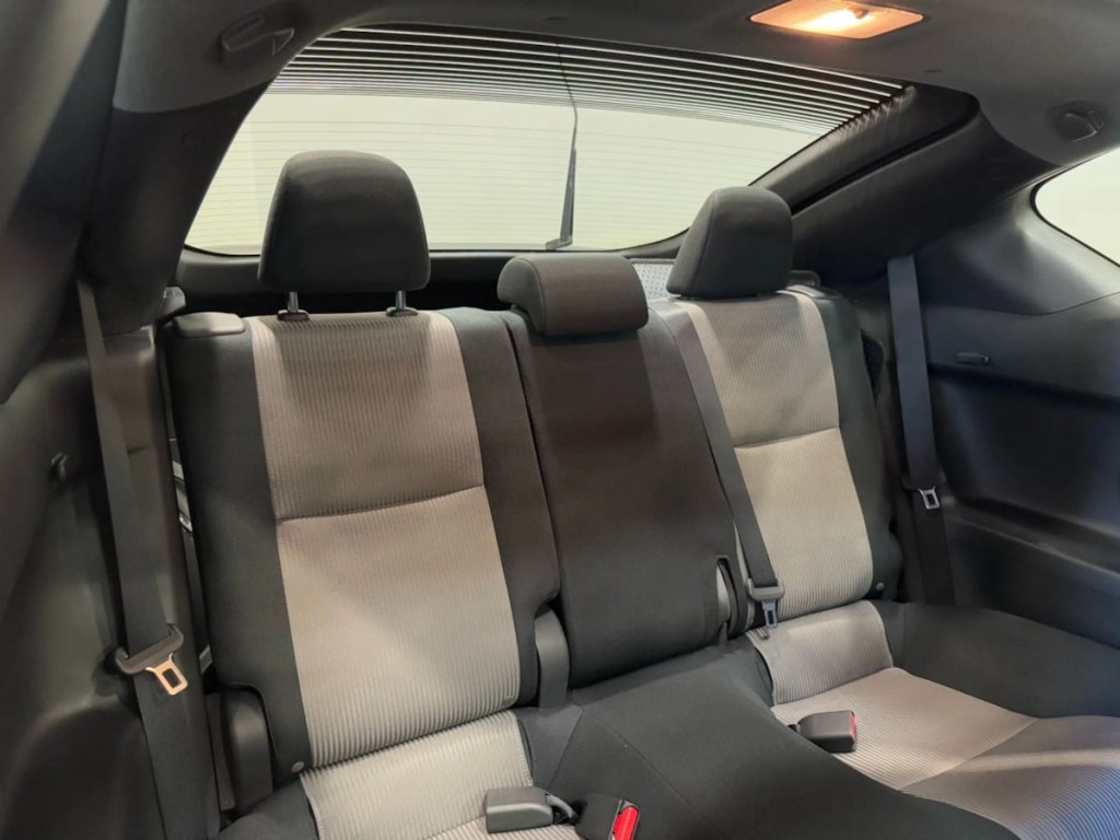 2016 Scion tC Image 28