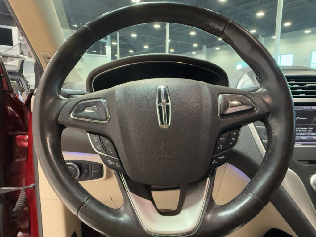 2015 Lincoln MKC Image 14