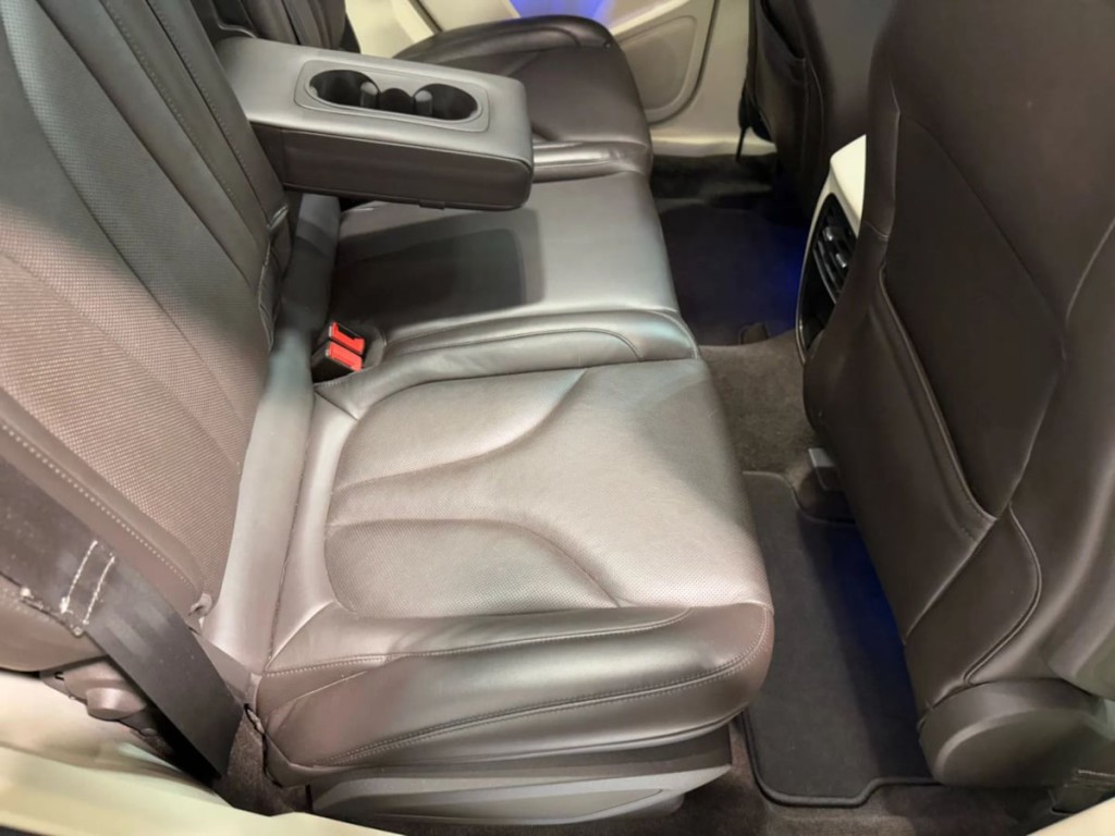 2015 Lincoln MKC Image 32