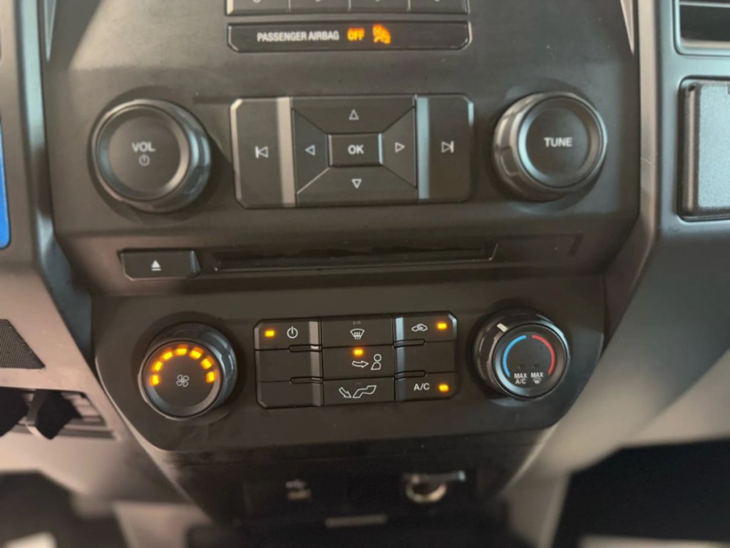 2016 Ford F-150 Image 20