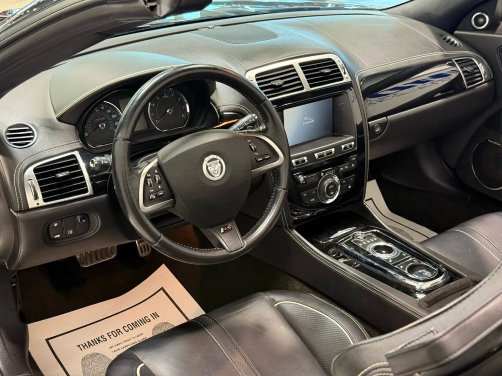 2013 Jaguar XK-Series Image 18