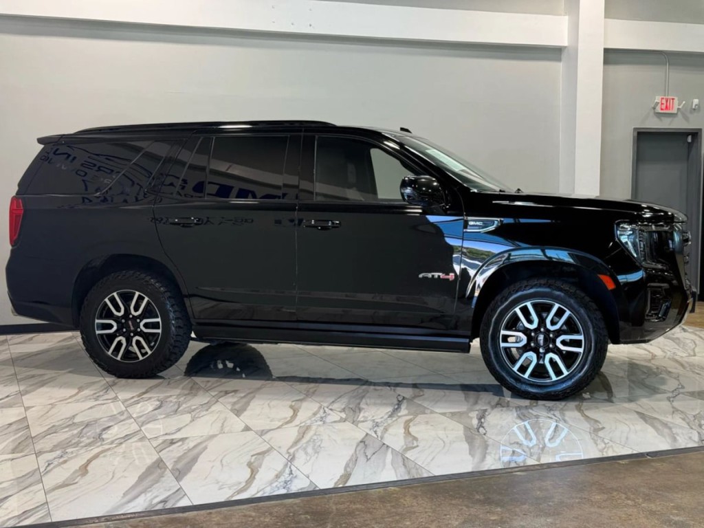 2022 GMC Yukon Image 5
